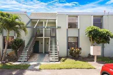 Welcome to Palm Springs III, a 55+ community. This 2-bedroom - photo 1