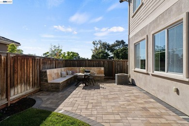 Beautifully designed DR Horton home in Patterson Ranch, built in - photo 49
