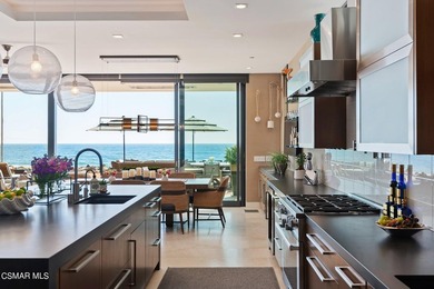 Absolutely exquisite newer built ocean front contemporary - photo 9