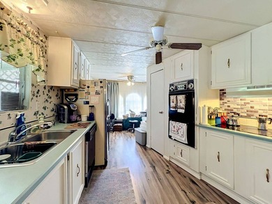 Welcome to Summerloch Green, a spectacular waterfront 55+ - photo 10
