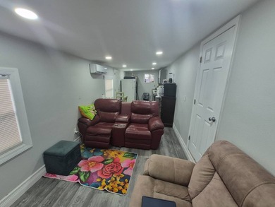 !!PERFECT INVESTMENT PROPERTY!! UPDATED MOBILE HOME - MOVE-IN - photo 3
