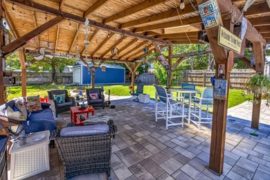 Seller offering $10k toward buyer closing costs, prepaids, or a - photo 8