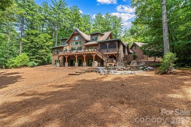 Exceptional Arts & Crafts lakefront retreat showcasing superior - photo 2