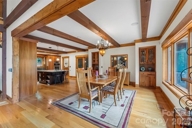 Exceptional Arts & Crafts lakefront retreat showcasing superior - photo 7