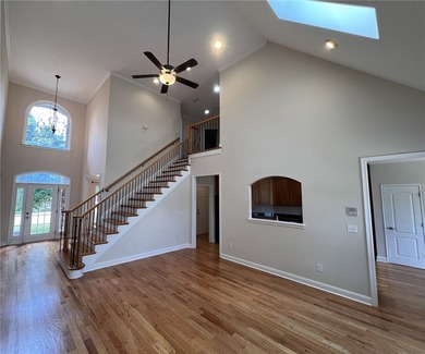 Welcome to this stunning 5 bedroom PLUS flex space home in - photo 7