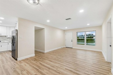 Virtually Staged. Move right into this beautifully remodeled St - photo 11