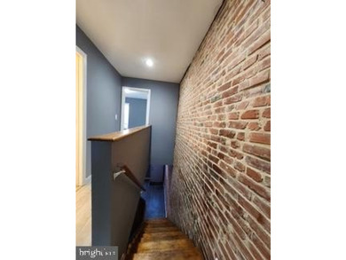 Welcome to the Baltimore Highlands! This house is an investors - photo 11