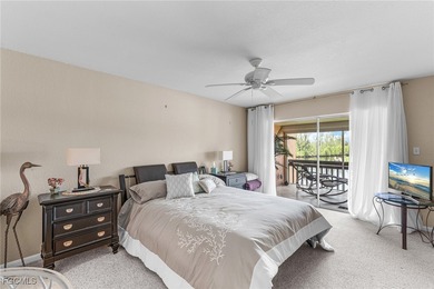 This waterfront 2 bedroom/2 bath condo with an association-owned - photo 14