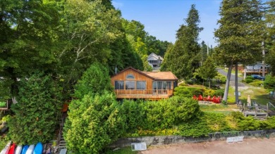 Lakefront Home in Burzee Cedar Grove Assn. - photo 3