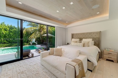 Welcome to 771 Fairway Dr, a stunning single-family residence in - photo 25