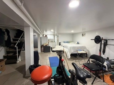 LOCATION! LOCATION! LOCATION! Welcome to 1656 Zerega Ave, Bronx - photo 30