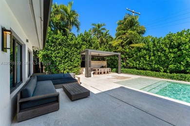 Welcome to 771 Fairway Dr, a stunning single-family residence in - photo 39