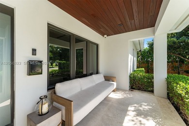 Welcome to 771 Fairway Dr, a stunning single-family residence in - photo 42
