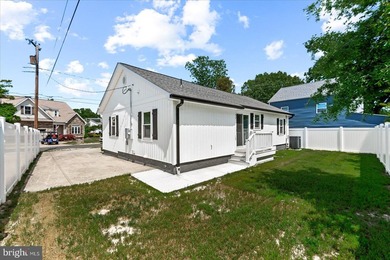 LOWERED PRICE!! Come enjoy life at its best in quaint riverfront - photo 47