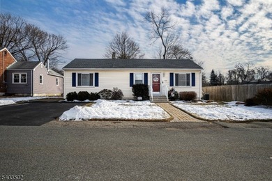 Lake Hopatcong Home Sale Pending in Roxbury Twp. New Jersey