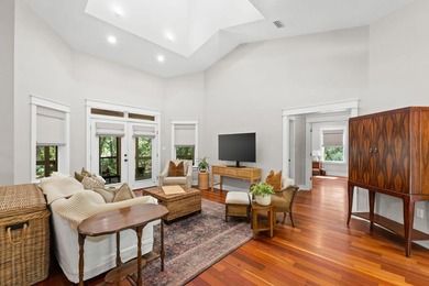 This 4bd PLUS carriage house is tucked away on a secluded - photo 8