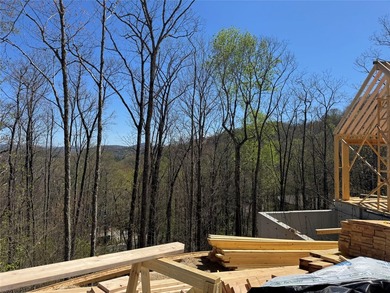 Brand-new construction in the gated community of Old Edwards - photo 10