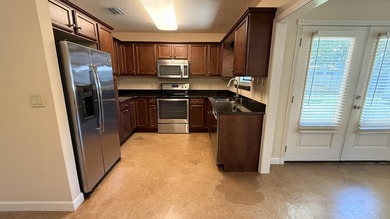 MOVE-IN-READY! 3BR/1.5BA Brick/Hardie Board home conveniently - photo 9