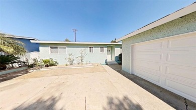Great opportunity to own a newly remodeled Santa Ana home priced - photo 2