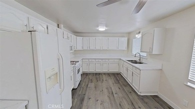 Great opportunity to own a newly remodeled Santa Ana home priced - photo 4