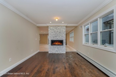 WELCOME TO YOUR DREAM COLONIAL HOME LOCATED IN THE HEART OF - photo 9
