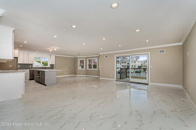 WELCOME TO YOUR DREAM COLONIAL HOME LOCATED IN THE HEART OF - photo 10