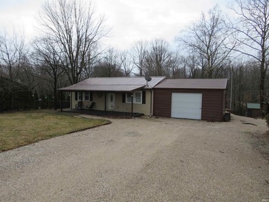 Lake Living at its finest. Don't miss this 2 Bedroom 1 Bathroom - photo 2