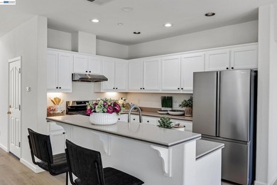 Welcome to 105 Chesapeake Drive, a beautifully maintained home - photo 16