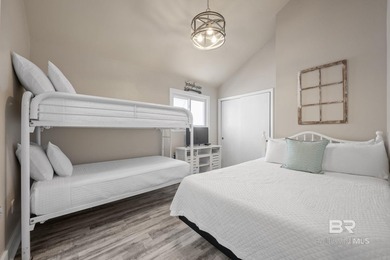 Charming 2-Bedroom, 3-Bathroom Duplex in Gulf Shores, AL - photo 16