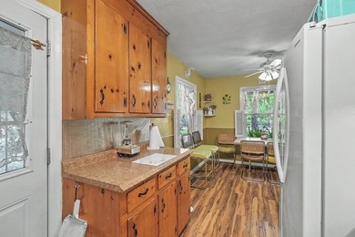 This quaint brick ranch is the perfect starter home or first - photo 20