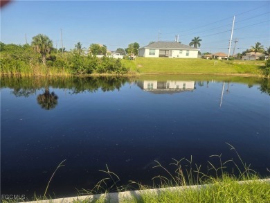 Lake Lot For Sale in Cape Coral, Florida