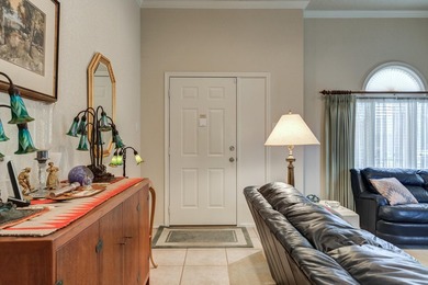 Welcome Home to *Garden Home Magnifique*! This Truitt Craft