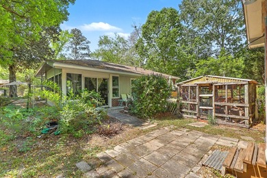 This quaint brick ranch is the perfect starter home or first - photo 28