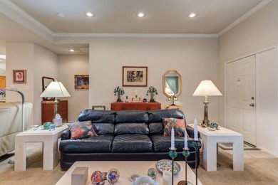 Welcome Home to *Garden Home Magnifique*! This Truitt Craft