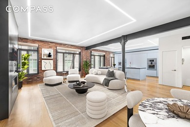 A private keyed elevator opens directly into this expansive SoHo - photo 1