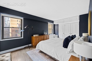 Residence 6A at The Kenilworth is a well-maintained and - photo 9