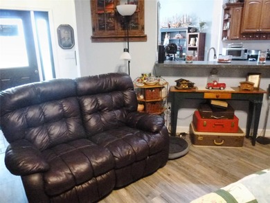 Seller is Motivated!!!Experience the ultimate in serene country - photo 10