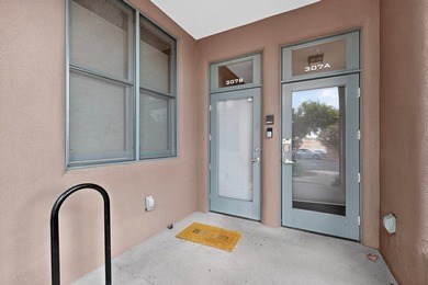 Great live/work condominium unit located in the front of The - photo 2