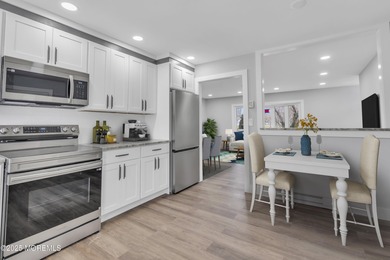 (private lake, pond, coastal) Home For Sale in Lakewood New Jersey