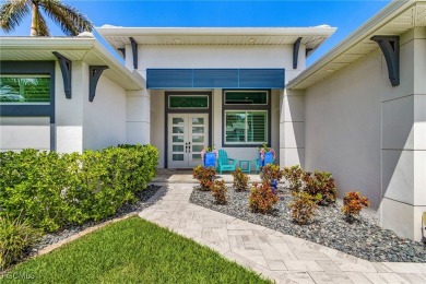 Caloosahatchee River Home For Sale in Cape Coral Florida