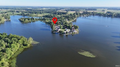 A rare, incredible opportunity to own TWO lake properties on a - photo 2