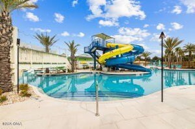 The sellers of this gorgeous like new home beach home have taken - photo 6