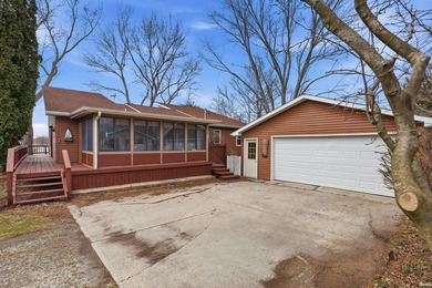 A rare, incredible opportunity to own TWO lake properties on a - photo 6