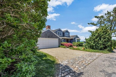 Nestled within the private waterfront enclave of Nyes Neck, one - photo 7