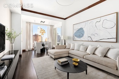 Prestigious living on the Park. A rare opportunity to move into - photo 1