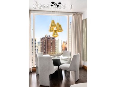 Prestigious living on the Park. A rare opportunity to move into - photo 2