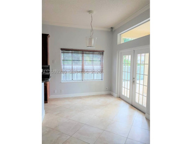 Beautifully maintained 3-bedroom, 2-bath home with a 2-car - photo 9