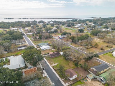 Prime opportunity in Biloxi, MS! This rare double lot is cleared - photo 9
