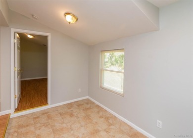 Welcome to your new sanctuary in the sought-after Lake Sapphire - photo 14