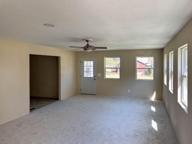 Sitting on a high peninsula in Janian Hills Subdivision, this 3 - photo 16